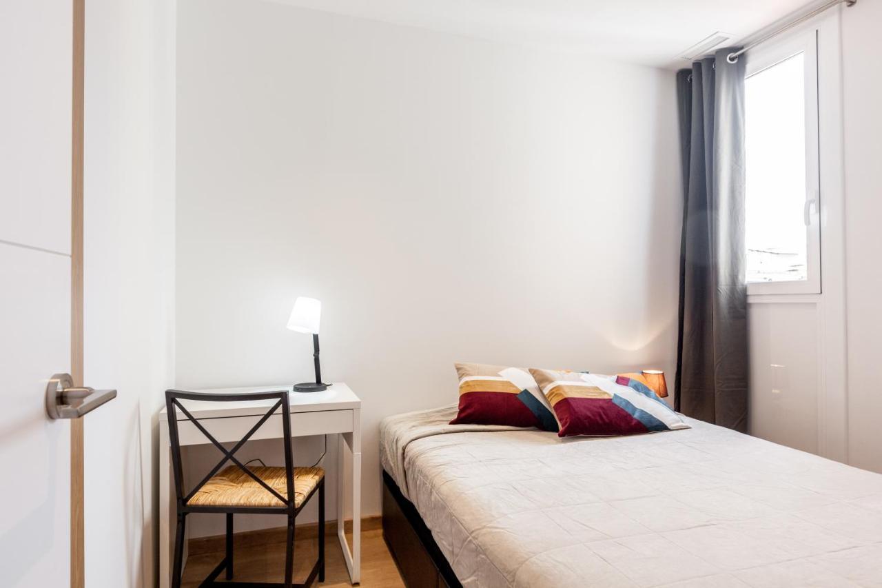 Bright Apartment With Balconies 34 บาร์เซโลนา ภายนอก รูปภาพ